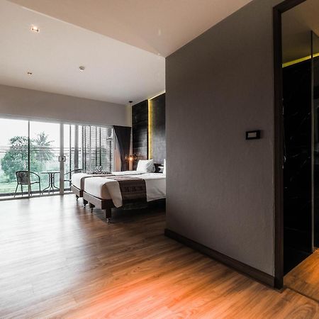 The Glory Gold Hotell Khao Lak Eksteriør bilde